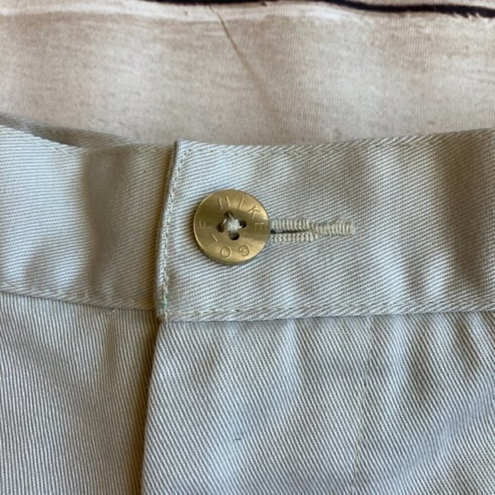 Nike Men's Khaki Golf Shorts Size 42 - Picture 2 of 10